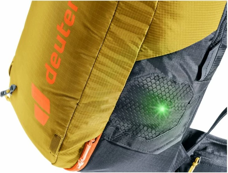 Športna nahrbtnik, Deuter, turmeric/črn