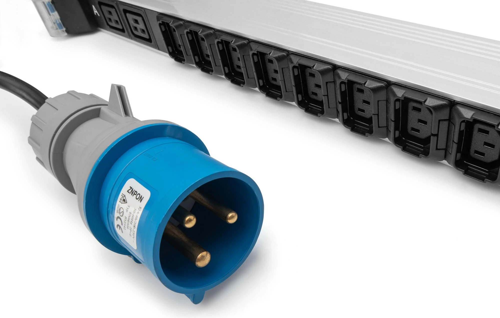 Vertikalni PDU Digitus IT BASIC, 32A, 24x C13, 4x C19