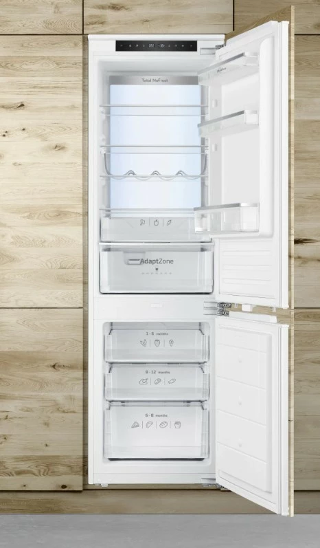 Vgrajeni hladilnik z zamrzovalnikom Amica BK2995.5FCNO, 170 L/67 L, bel