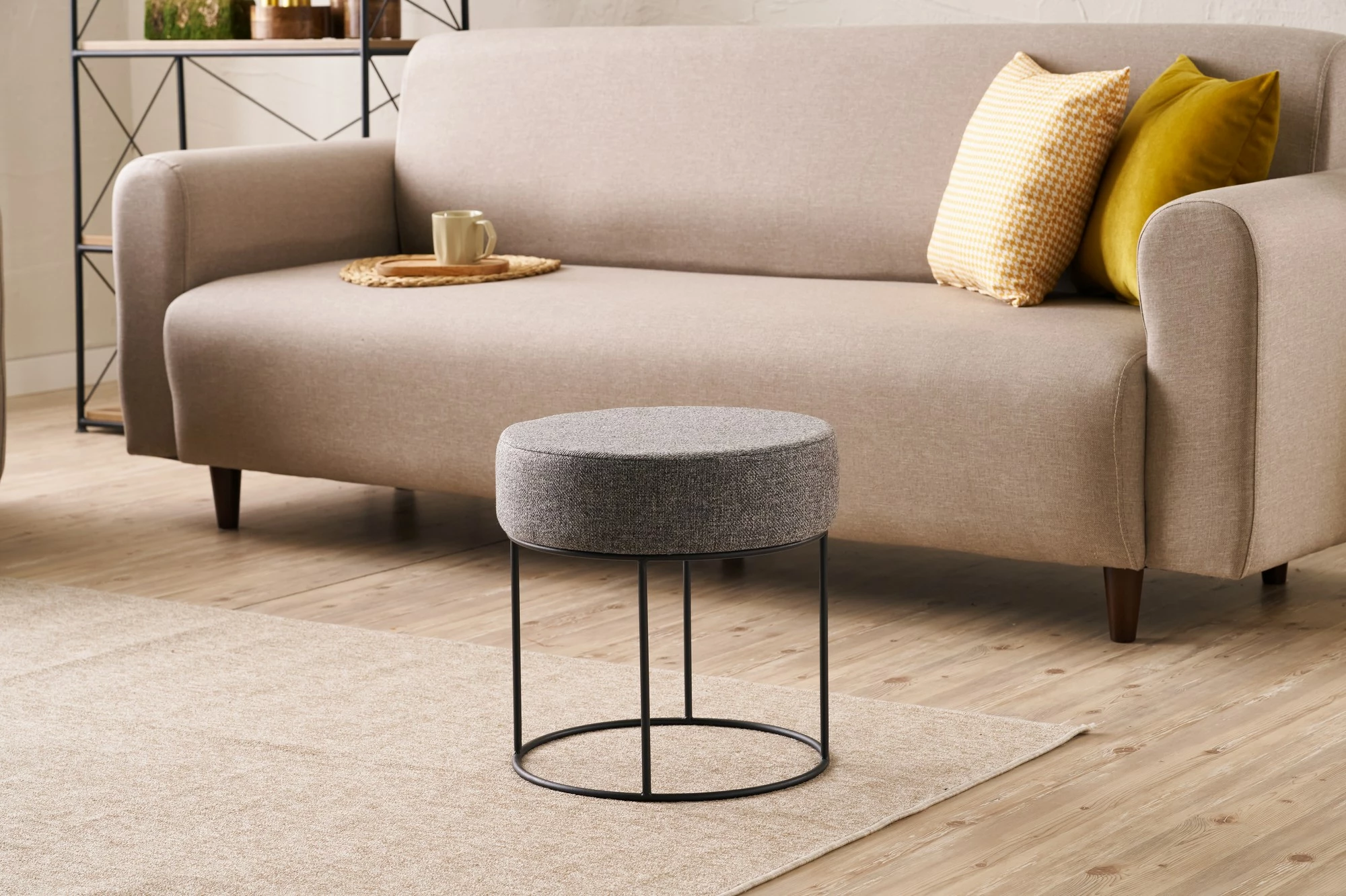 Puf v antracitu, Puf Atelier del Sofa Didim