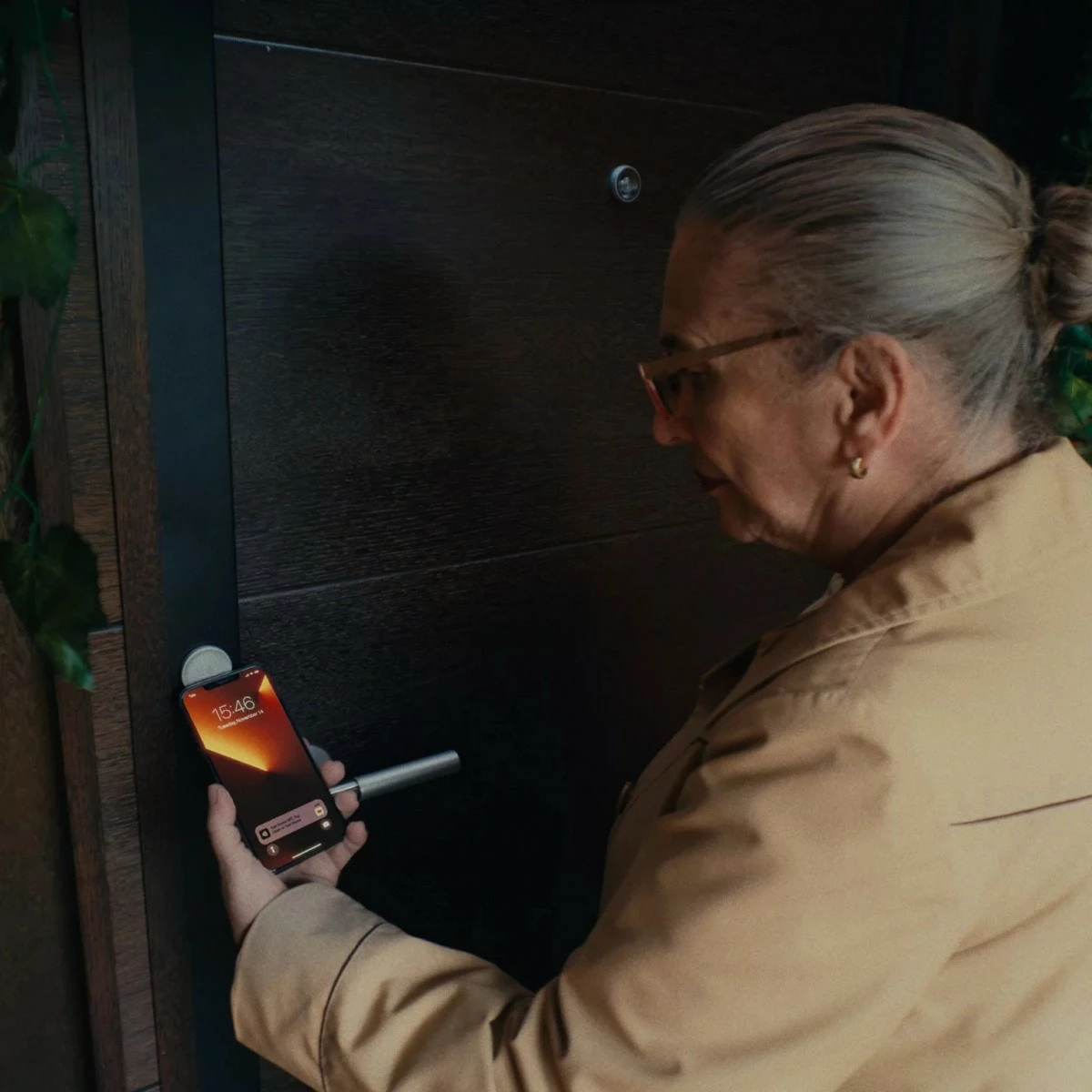 Komplet 3 naprav Yale Dot za pametne ključavnice, Yale Home, NFC/Bluetooth/WiFi, srebrna