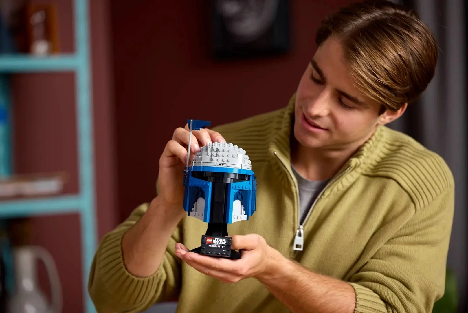 Kolekcionarski model čelade Jango Fett, LEGO Star Wars 75408, 816 kosov, za odrasle, modro/siv
