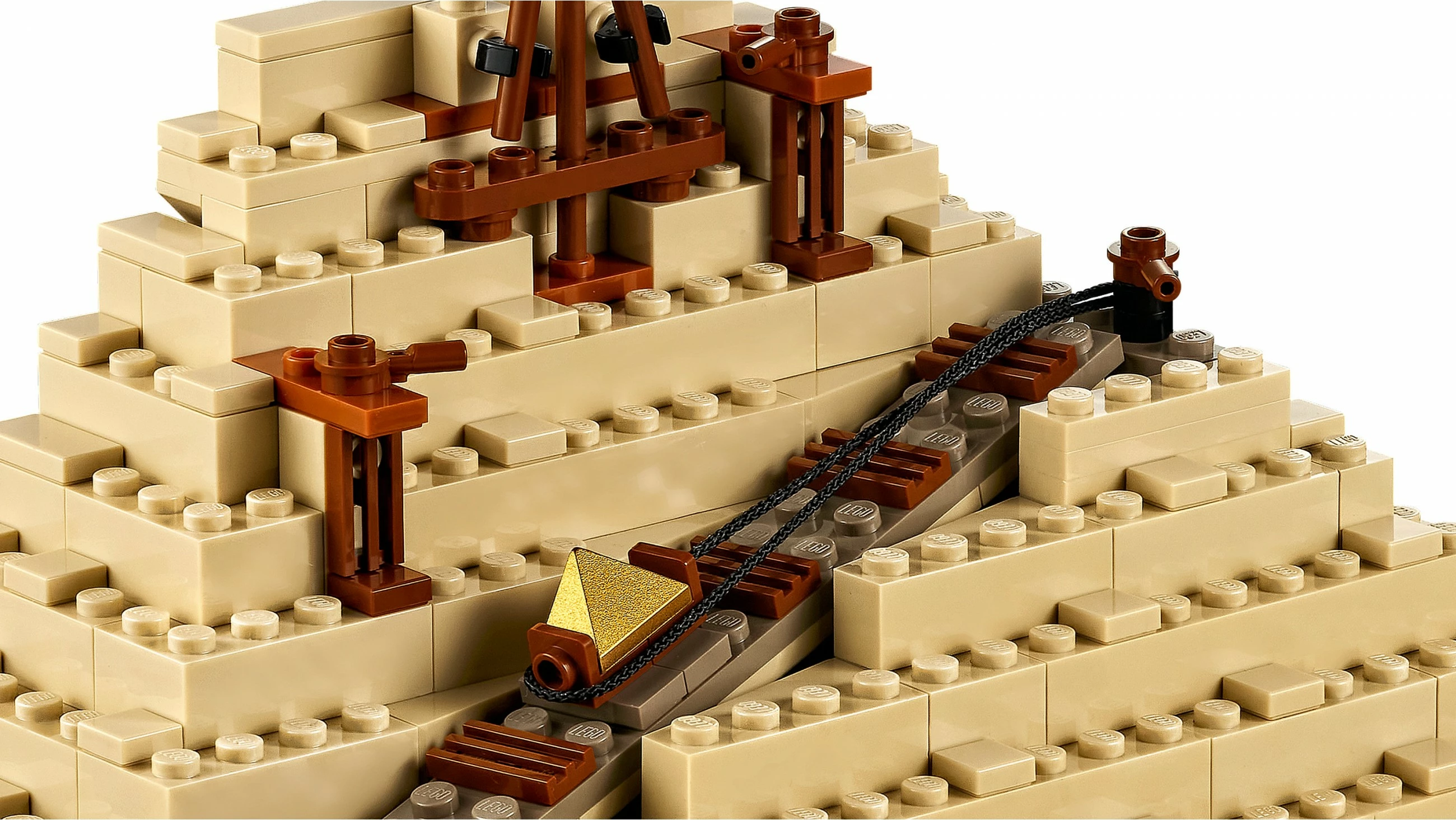 Model Piramide v Gizi, LEGO Architecture Great Pyramid of Giza, 1.476 kosov, večbarven