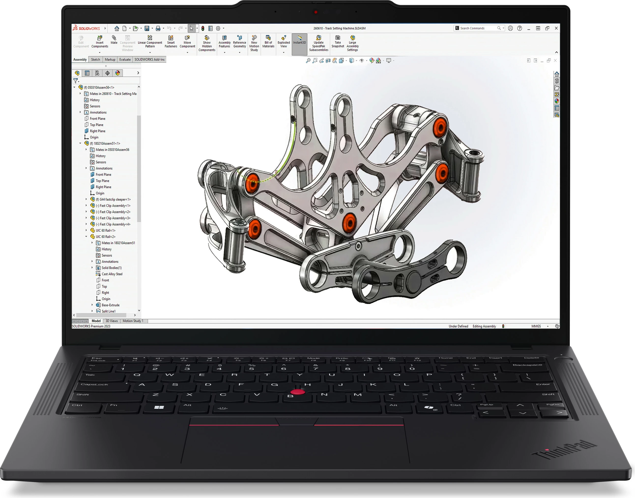 Prenosni računalnik Lenovo ThinkPad P14s AMD Gen6, 32GB RAM, 1TB SSD, 14" FHD+, Radeon 860M, Windows 11 Pro, črn