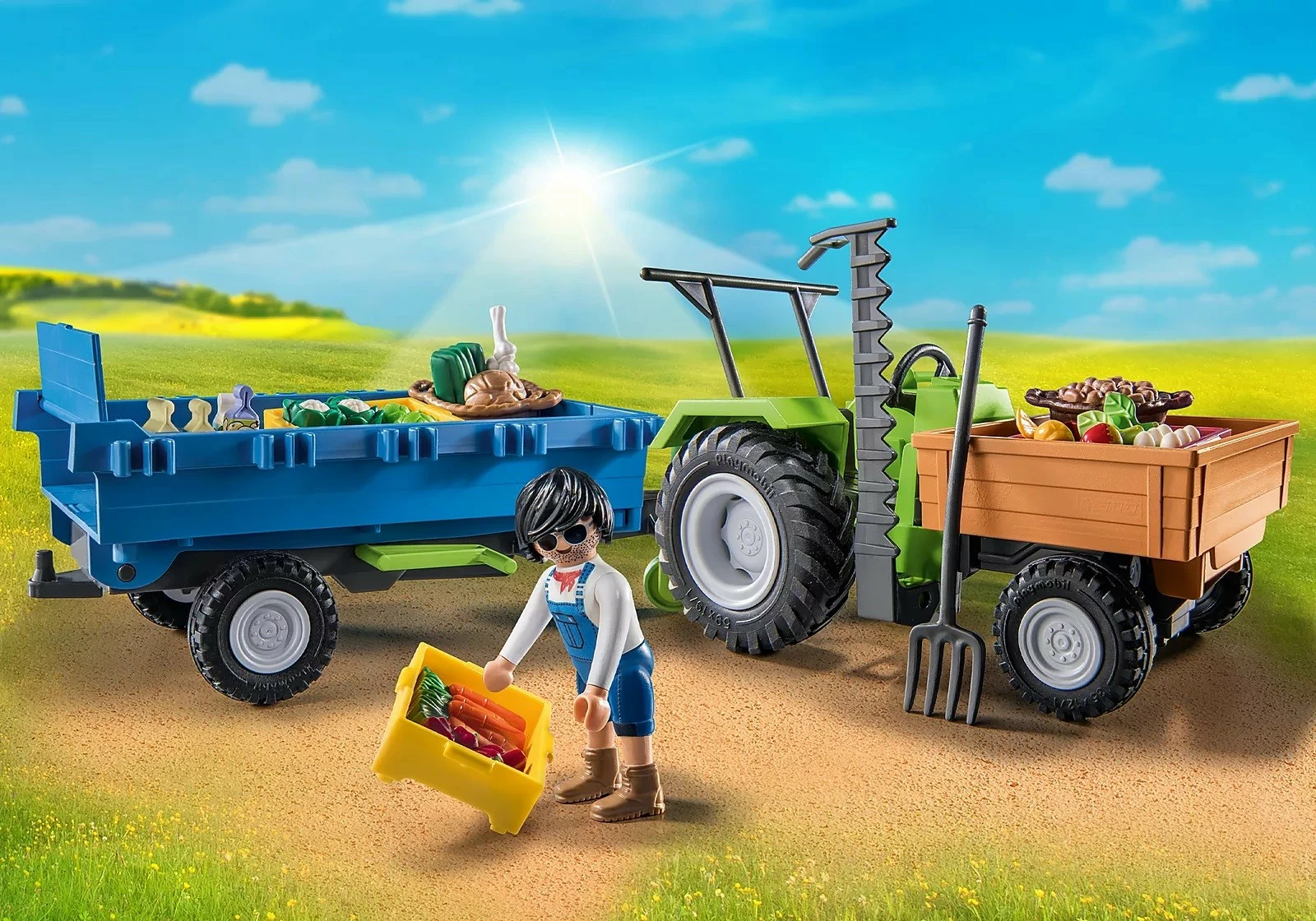 Kmečki igralni set Playmobil Country 71249, traktor z veliko prikolico in dodatki, 42 delov