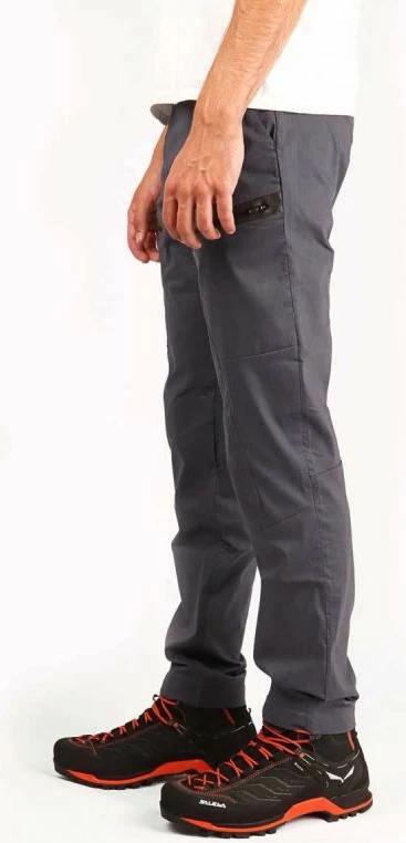 Tehnične softshell hlače Salewa za moške, črne