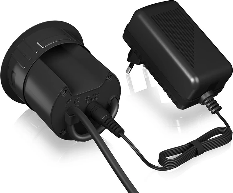USB razširitveni hub z bralnikom kartic ICY BOX IB-HUB1404, 2x USB 3.0, Type-C, črn