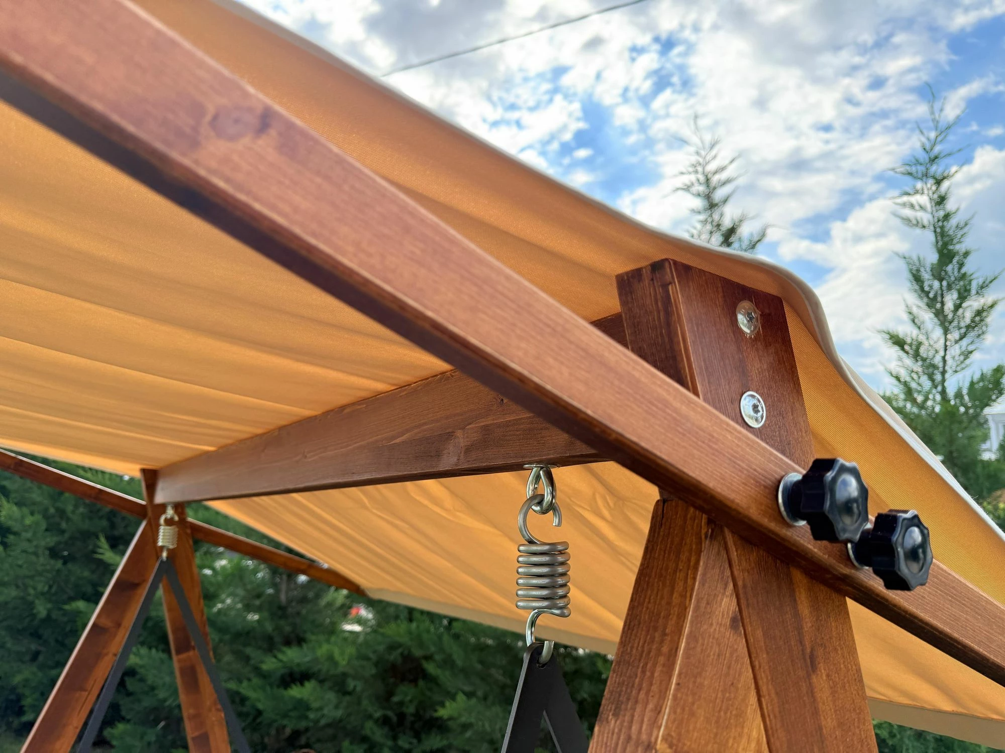 Trojna vrtna gugalnica, kamelna, Skye Decor Riva 2100