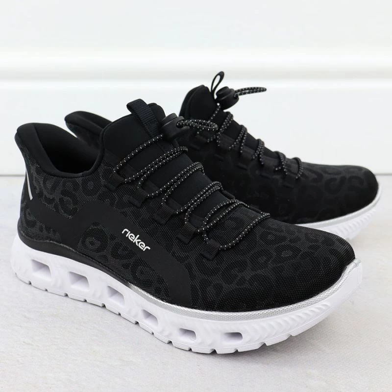 Lifestyle čevelj za ženske Rieker, črni