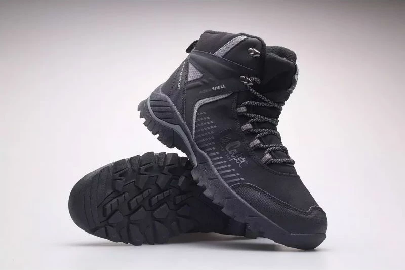 Kakovostne moške čevlje Lee Cooper, črni