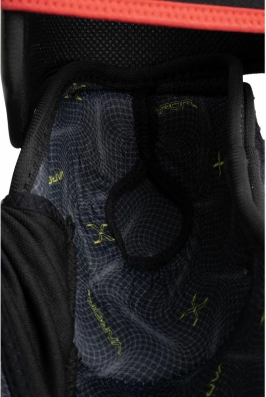 Zaščita za komolec Bauer, moška, črna