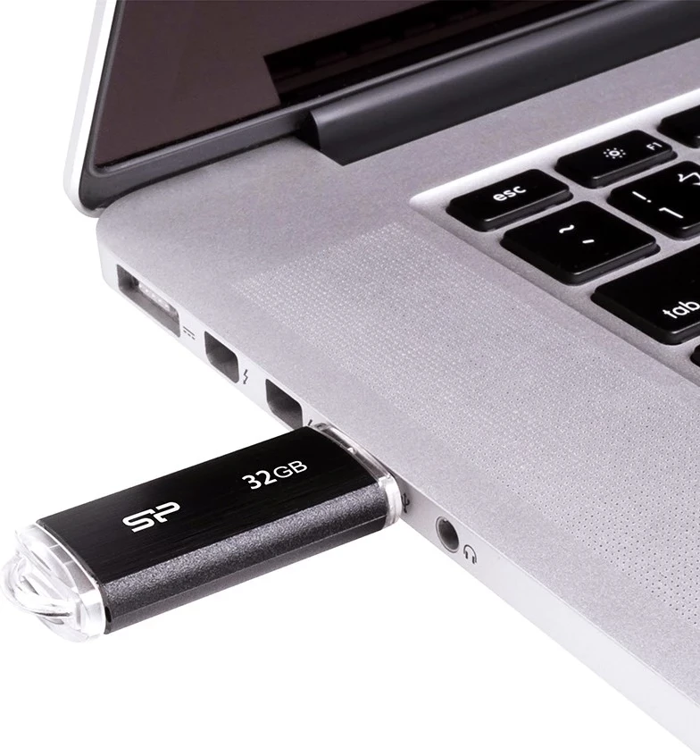 USB Silicon Power, 32 GB USB Type-A 2.0, črn