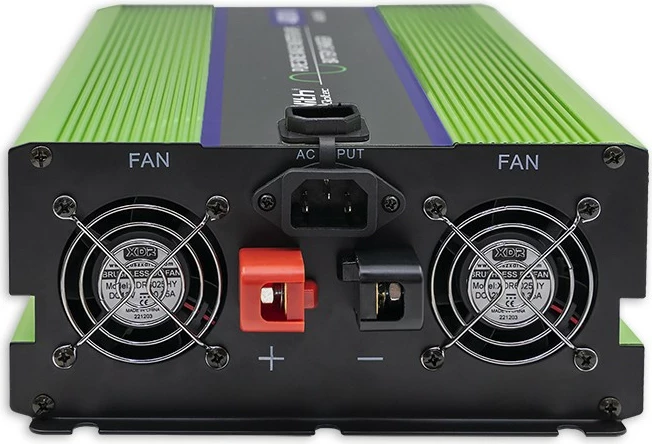 Konverter/pretvornik napetosti 12V v 230V, čist sinus, LCD, Qoltec Monolith 51943, 2000W/4000W, zelen