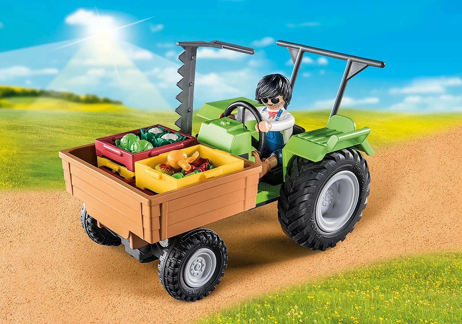 Kmečki igralni set Playmobil Country 71249, traktor z veliko prikolico in dodatki, 42 delov