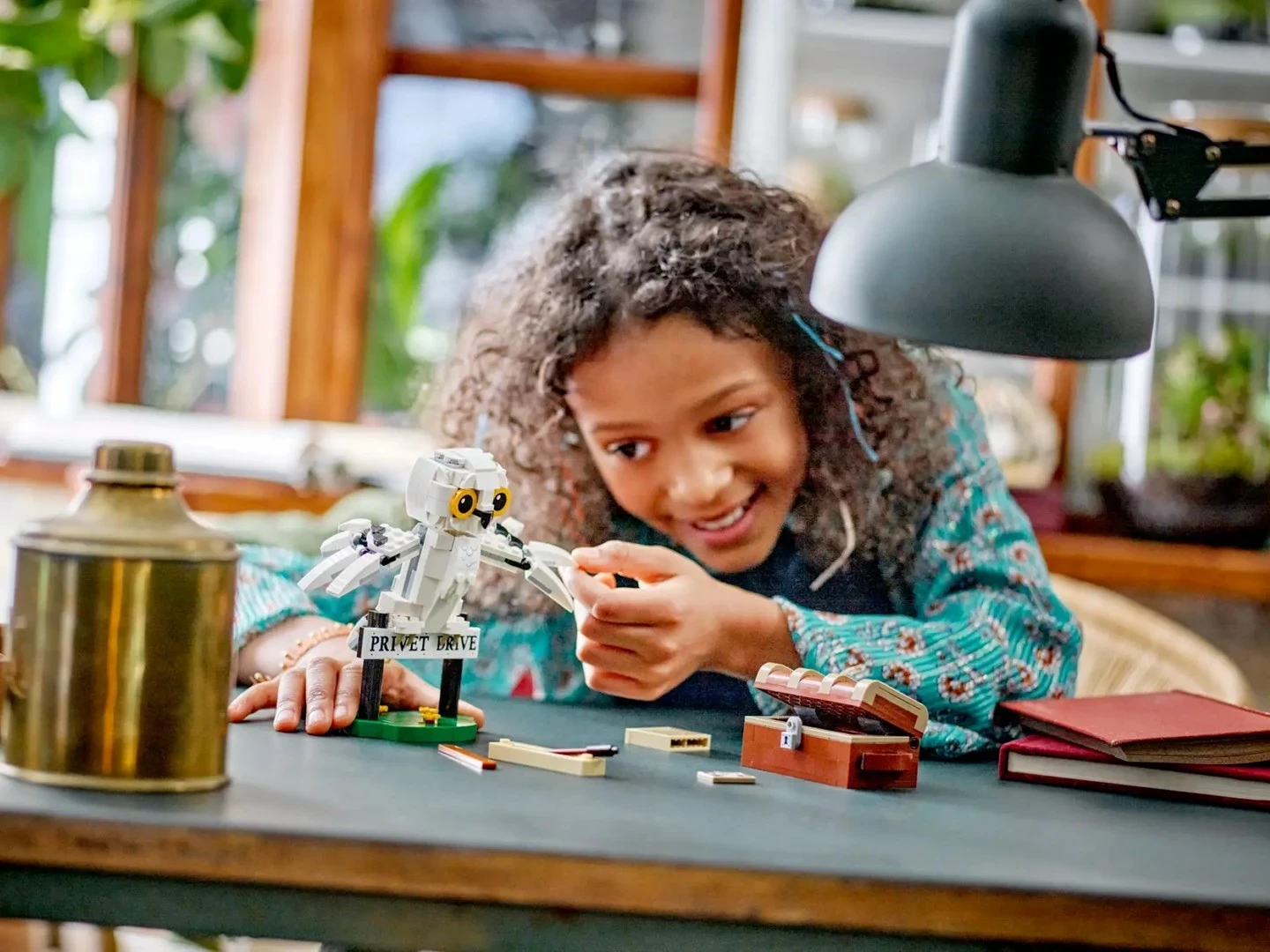 Scena Hedwig v 4 Privet Drive, LEGO Harry Potter 76425