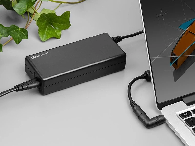 Univerzalni adapter Prime Energy Tracer 70W