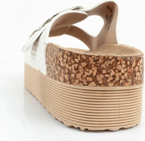 Klobuk za ženske Lee Cooper, bel