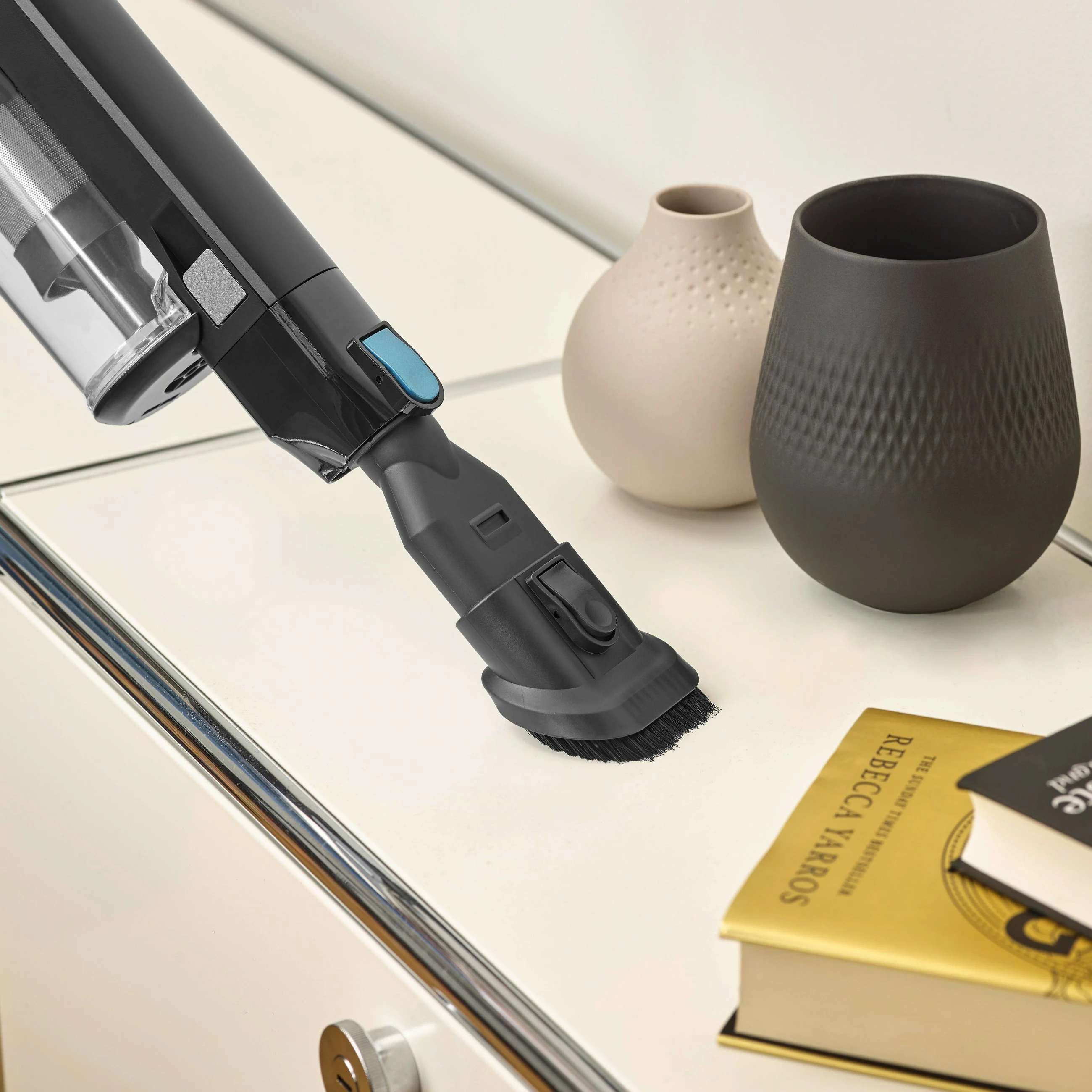Brezžični sesalnik Severin HV 7151 S'Power Slim, moder