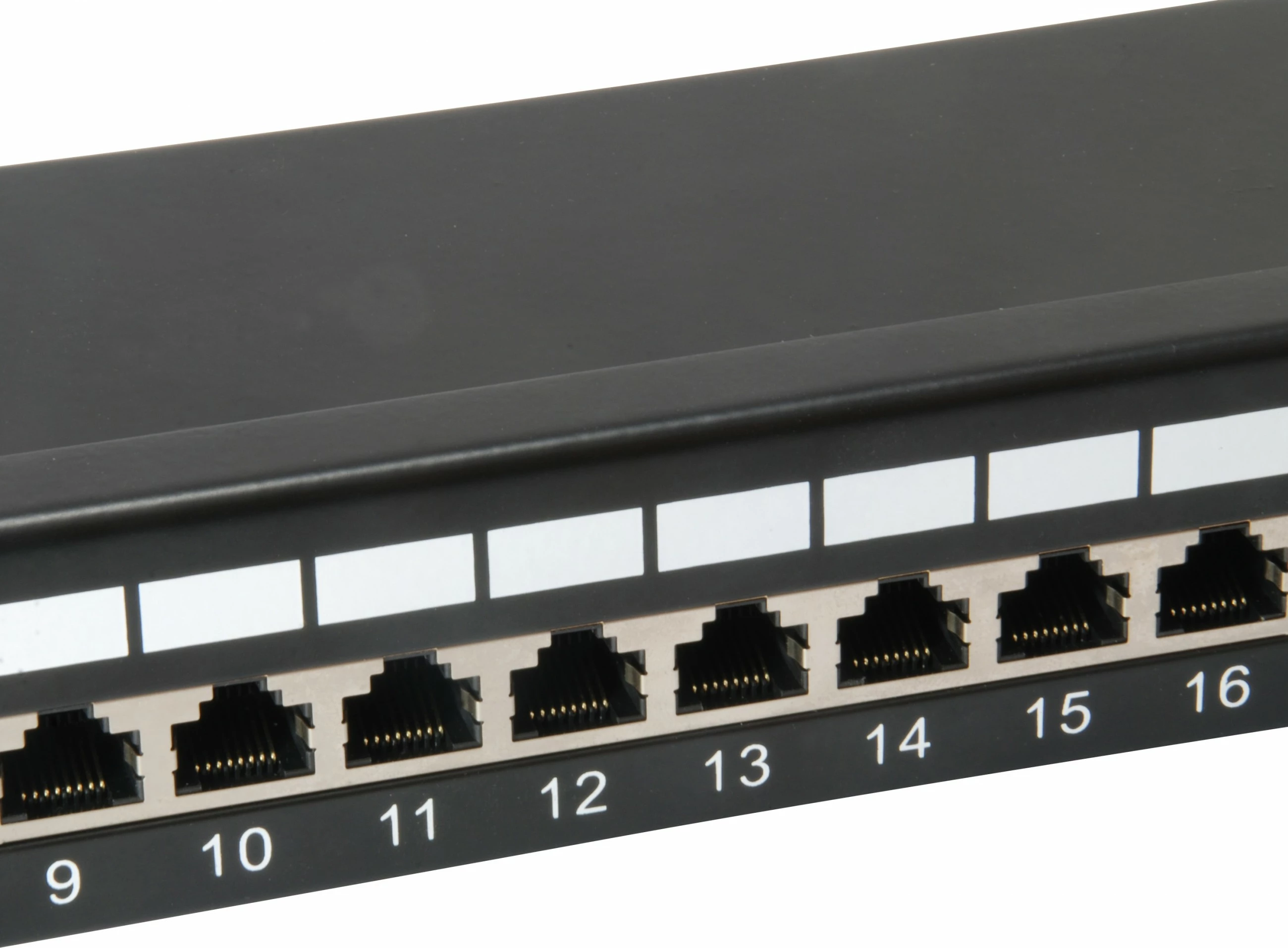Patch panel z 24 x RJ45 Cat6, 19-palčni 1U, črn - EQUIP