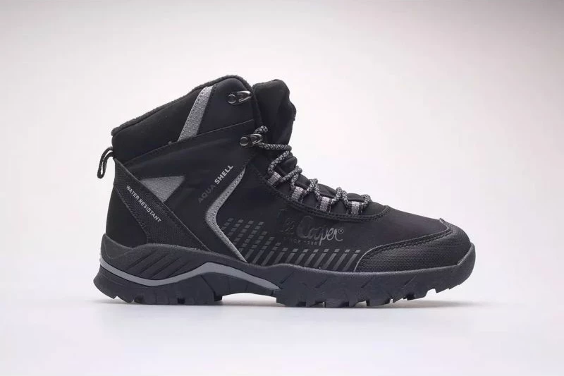 Kakovostne moške čevlje Lee Cooper, črni