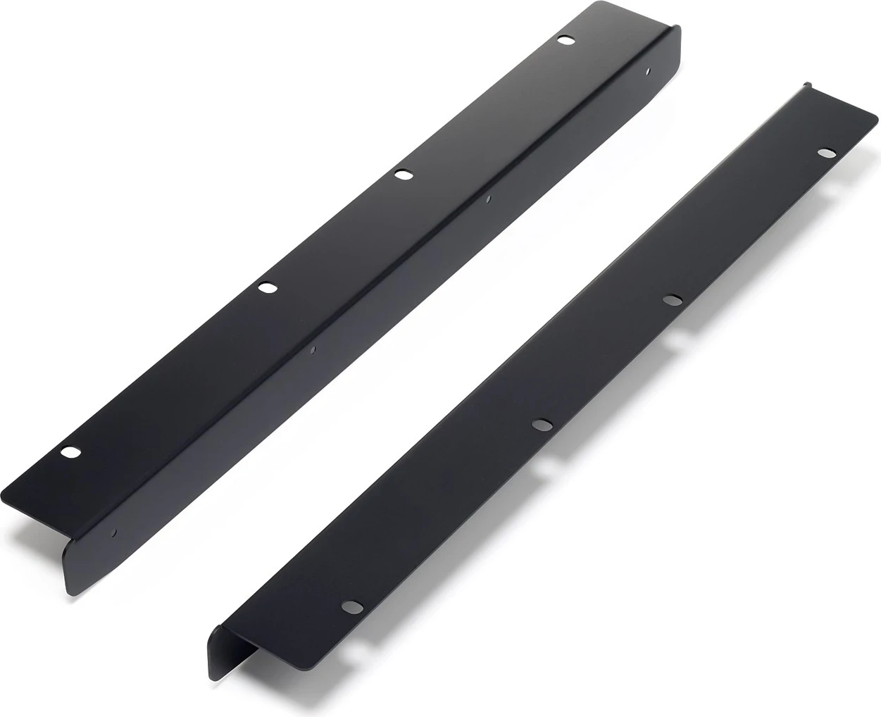 Mikser z 16 kanali Tascam MODEL 16, 20 - 30000 Hz, črn/zel./les