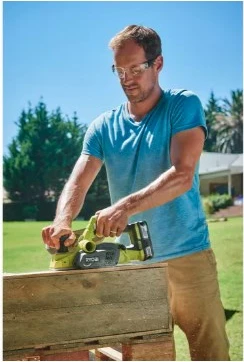 Ročni električni skobeljnik RYOBI 5133002921, 18 V, 2 rezili, 8,2 cm, siva/zelena