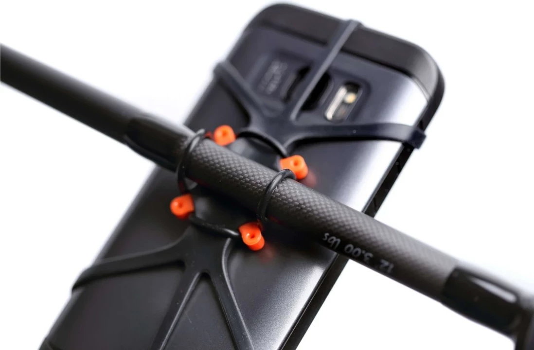 Ovitek za telefon Deeper, črn