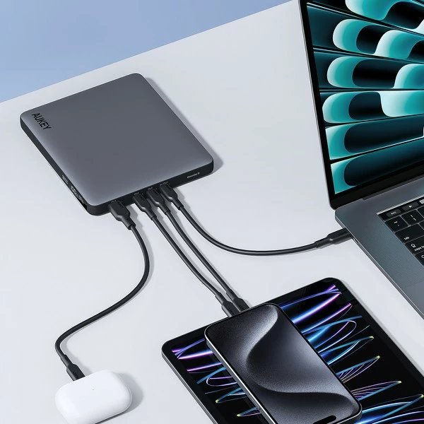 Prenosna baterija AUKEY PB-Y44, 20000 mAh, 100 W, 4×USB, siva