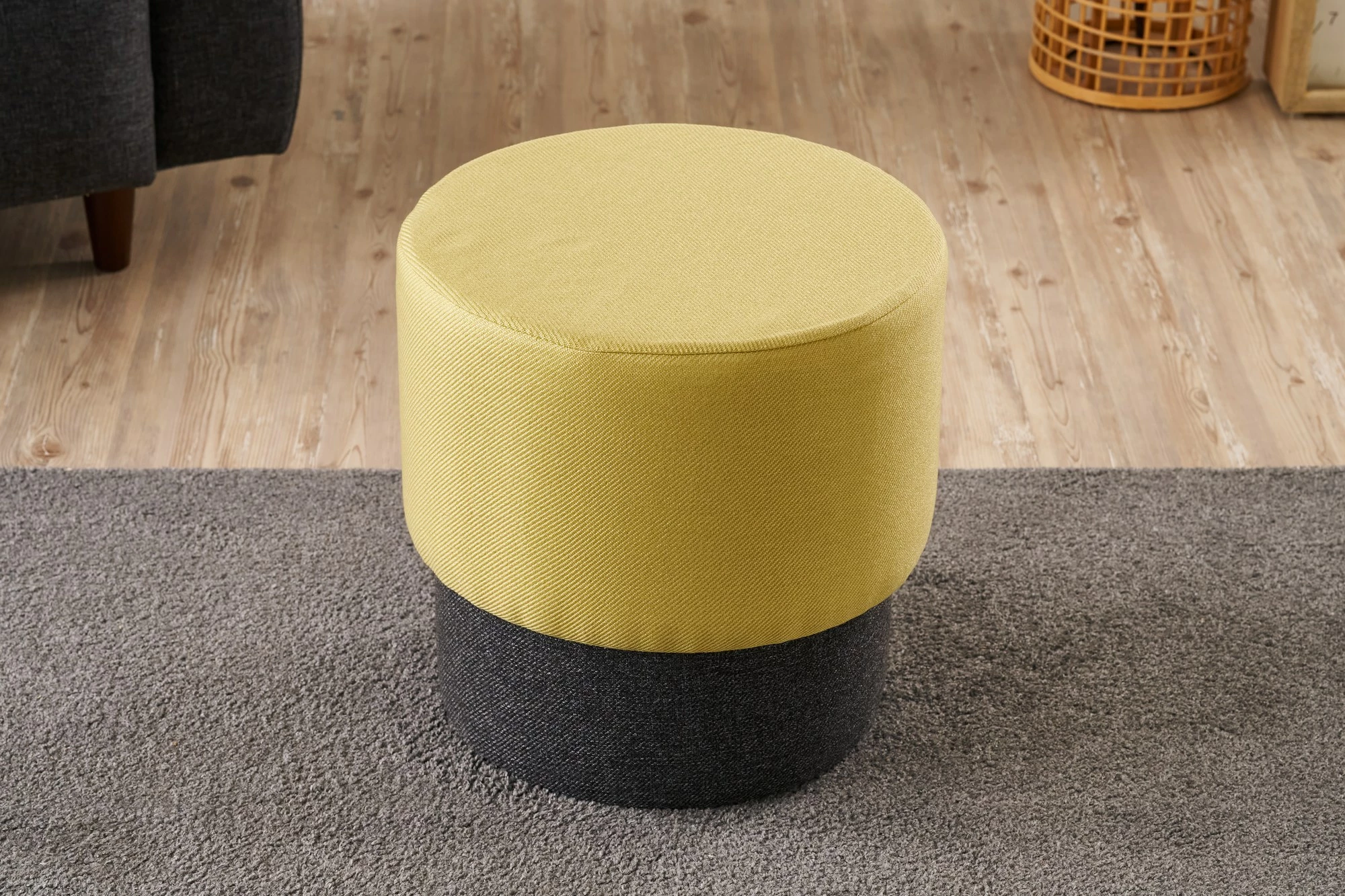 Rumeni puf Patara, Atelier del Sofa