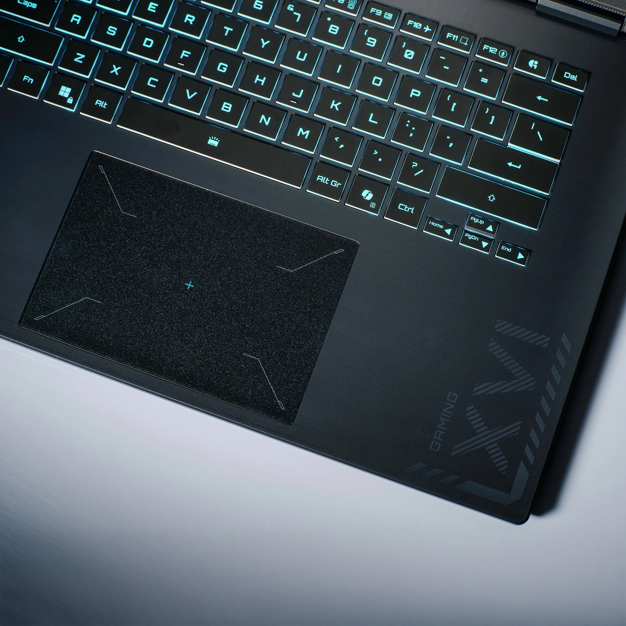 Gaming prenosnik Gigabyte A16, Intel Core i7-13620H, 16", 165 Hz, RTX, Windows 11