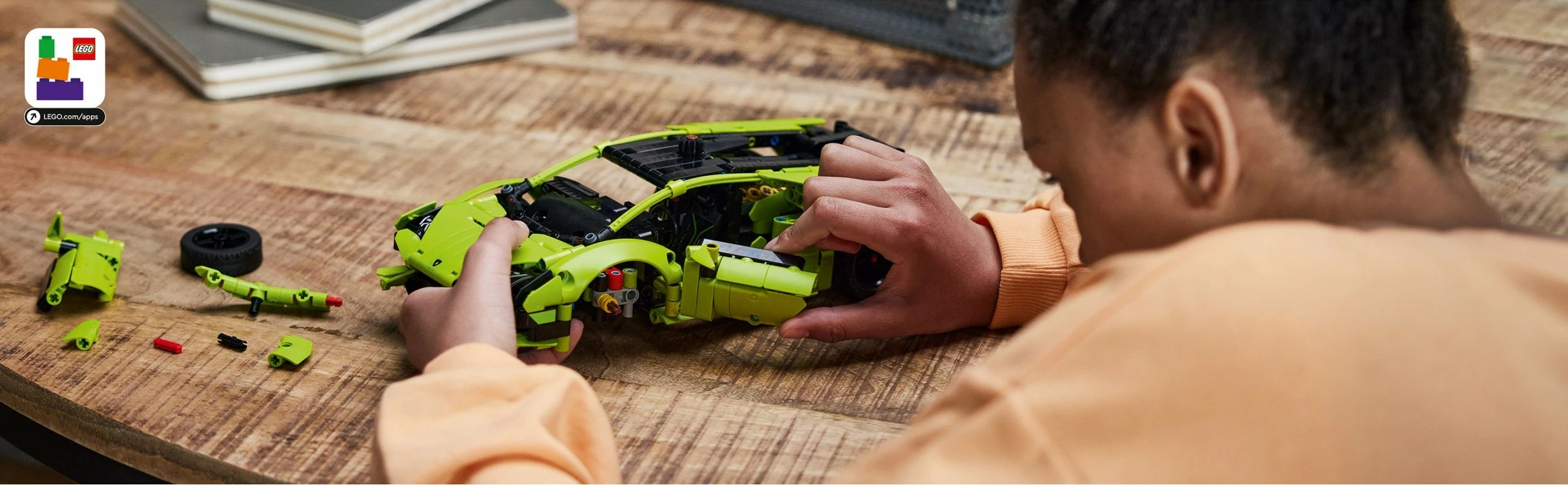 Model Lamborghini Huracán Tecnica LEGO Technic, 806 kosov, večbarven