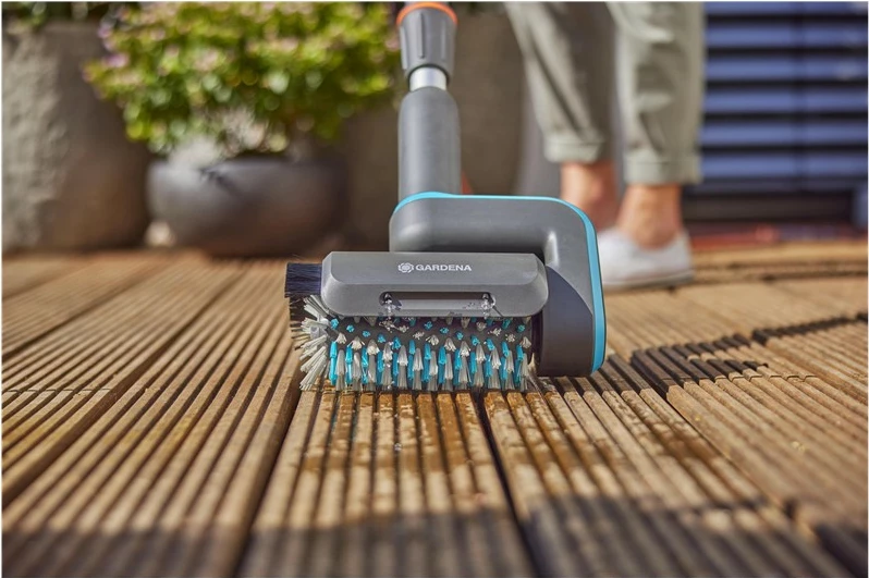 Krtača za čiščenje Gardena 14848-20, zelena in siva