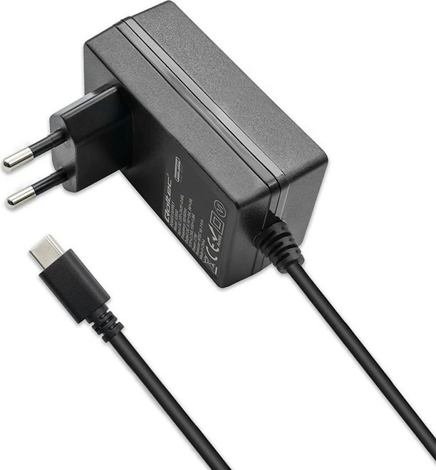 Stenski polnilec za Raspberry Pi 5, USB-C, 27 W, črn, Qoltec 51830