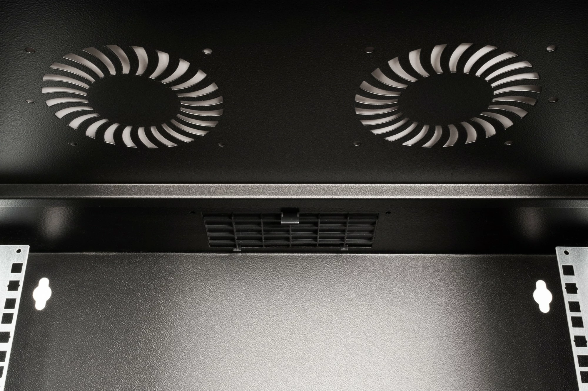 Mrežna omara Digitus SOHO PRO 7U 19", 370x540x400 mm, črna