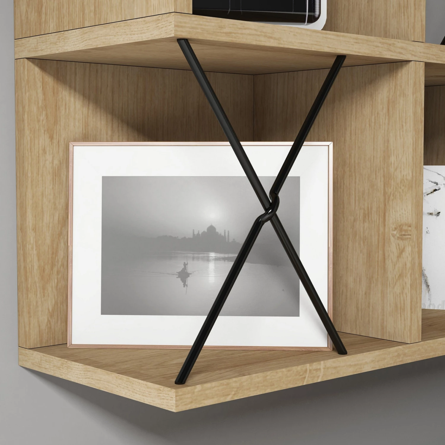 Stenska polica FH9520.01 melamin v naravni barvi hrasta 60x24x60H cm