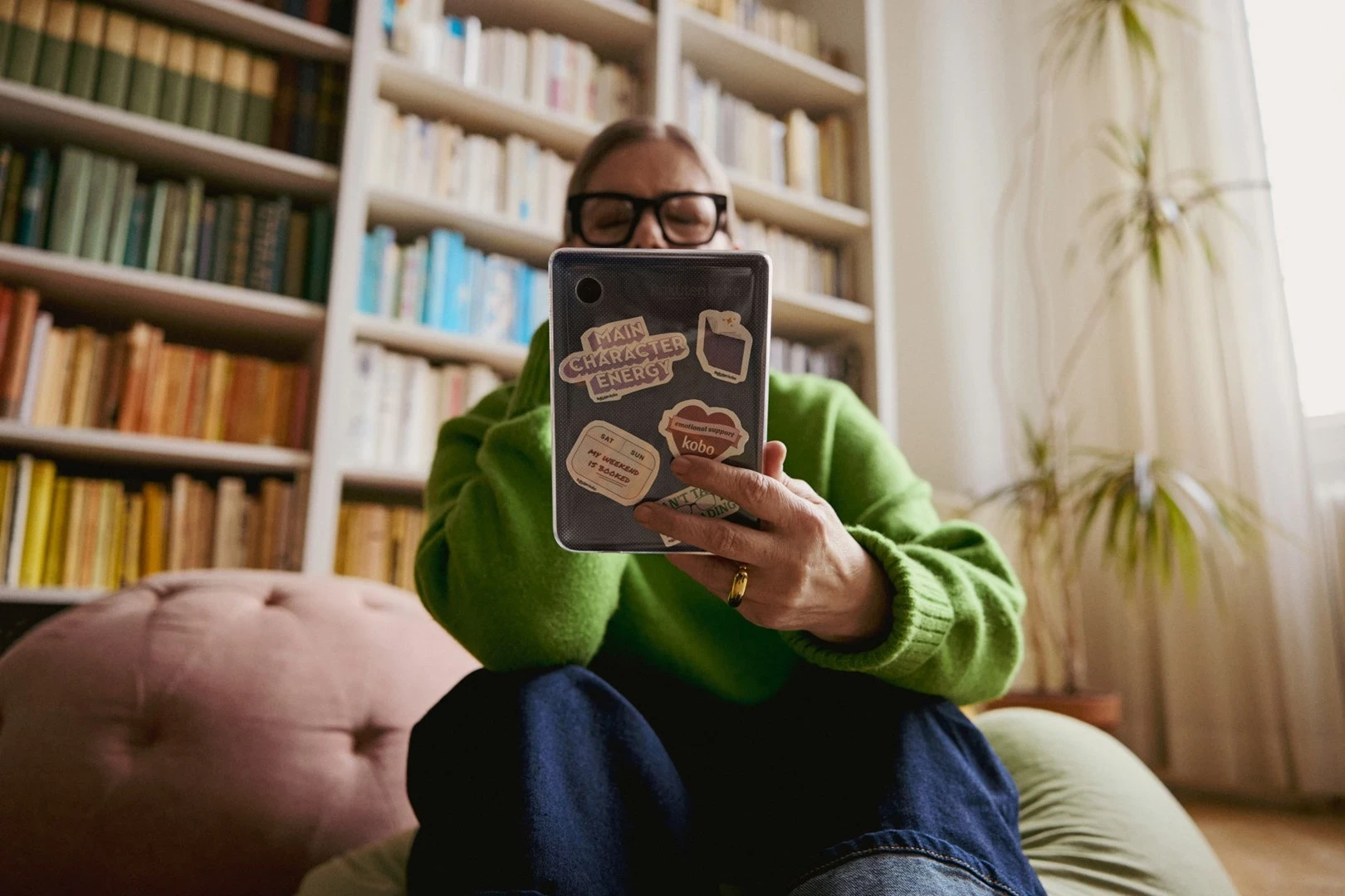 E-bralnik KOBO Clara BW, 16 GB, Wi-Fi, črn