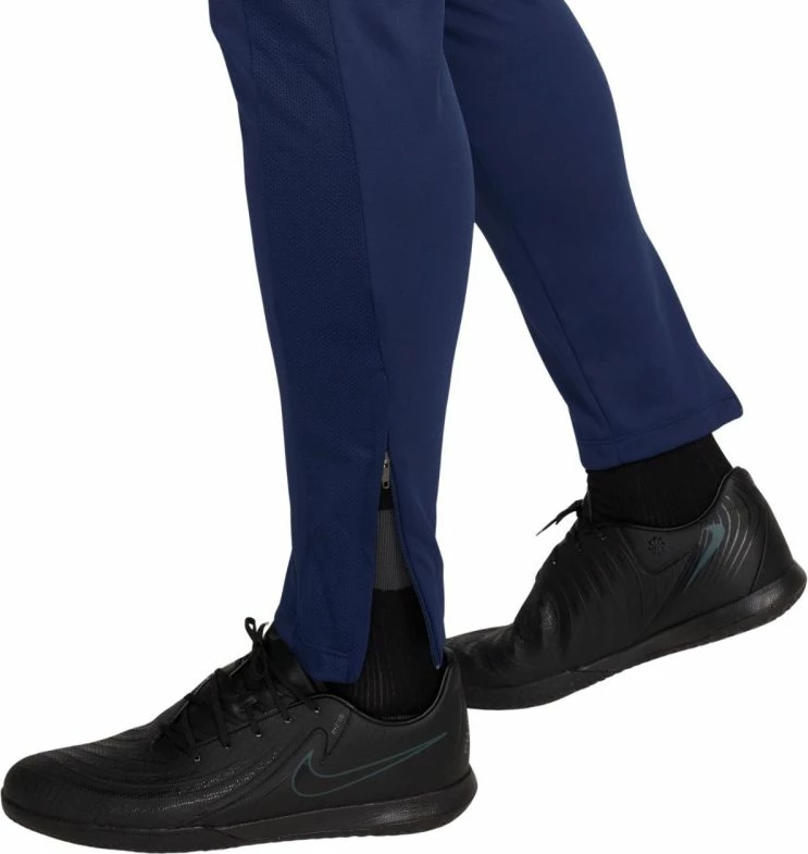 Hlače za moške, modre Nike Dri-Fit Academy 25