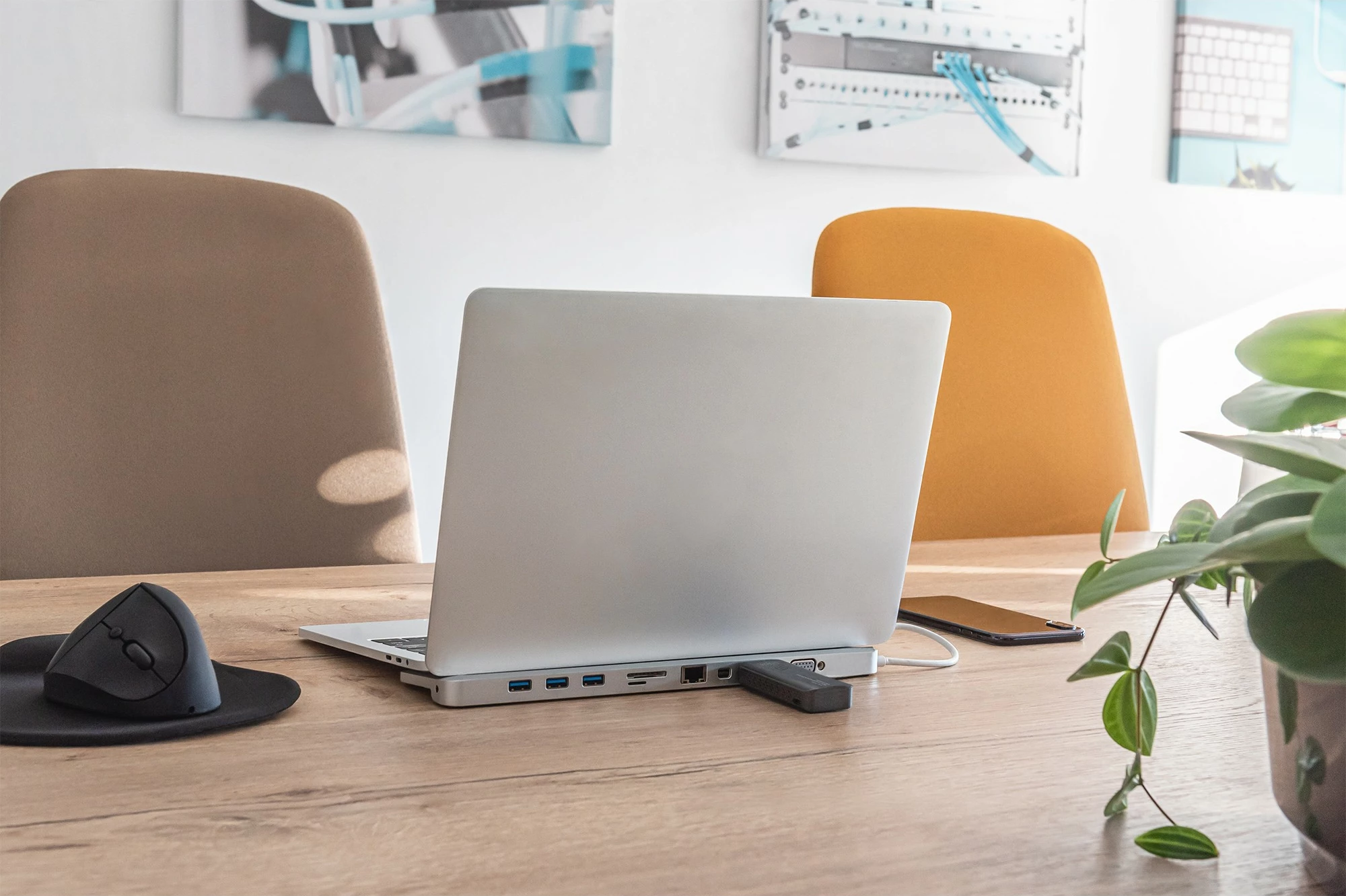 Brezžični HDMI oddajnik, Digitus DS-55319, 1920 x 1080, 50 m, črn