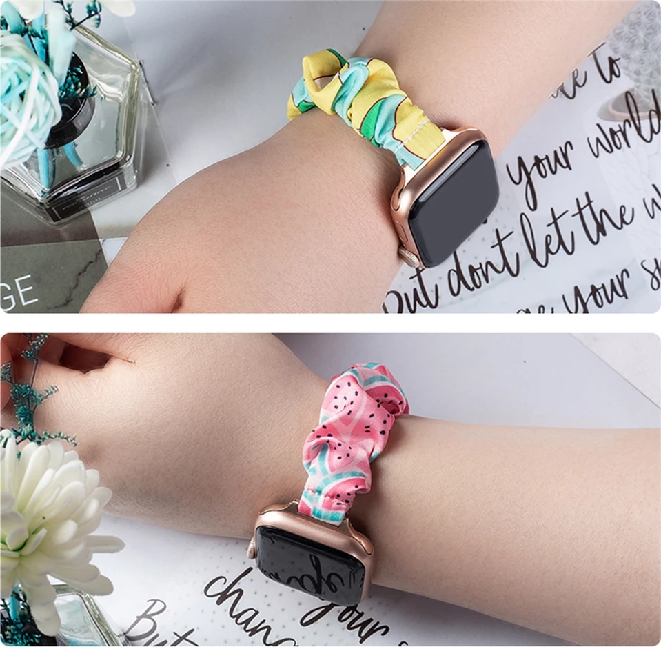 Elastičen tekstilni pašček z motivom kivija, bel — Hurtel za Apple Watch (42/44/45 mm)