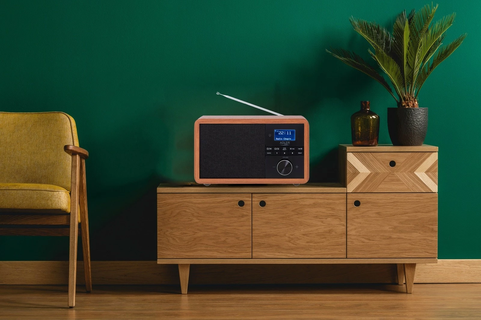 DAB+ radio z Bluetooth, USB, lesena barva Adler AD1184