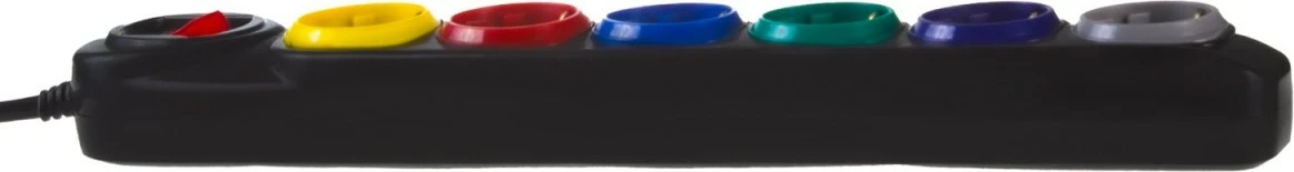 Razdelilec Maclean MCE509 B, 6-vtičnic, 1,5 m, z vklopnim stikalom, črn