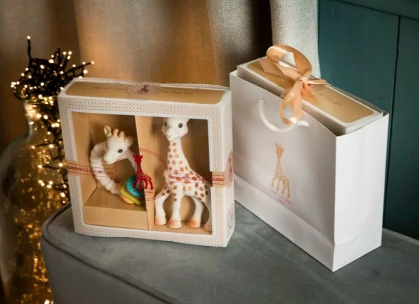 Darilni set za otroke, pisan Sophie la girafe 000013