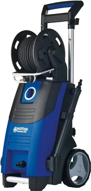 Visokotlačni čistilec Nilfisk, 650 l/h, črno/moder