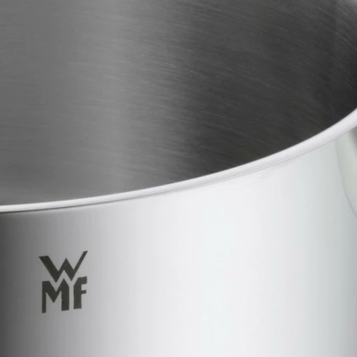 Majhen lonec 1,3 L, 14 cm, nerjaveče jeklo Cromargan - WMF Mini 0714776040