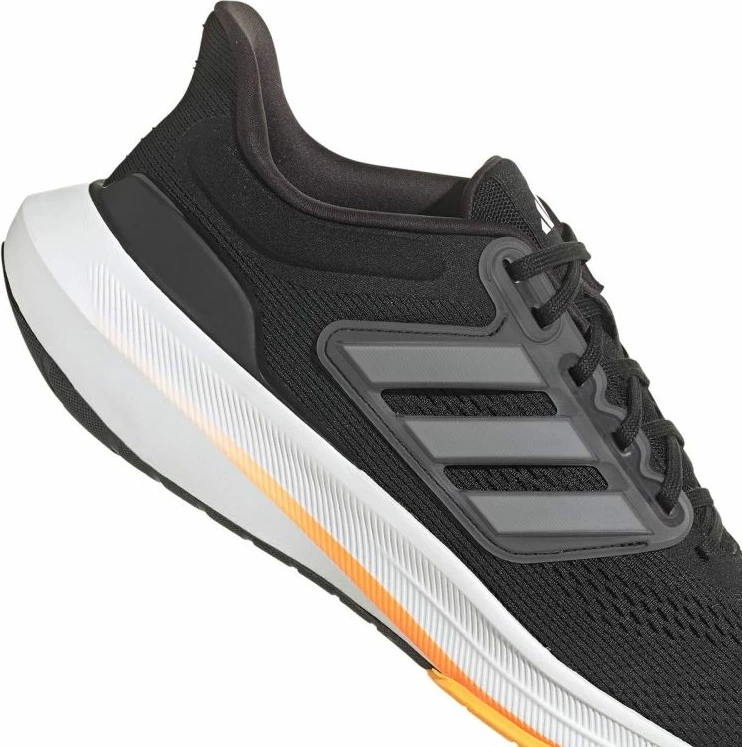 Tekstilno-tekmovalne tekaške superge adidas Ultrabounce, črne