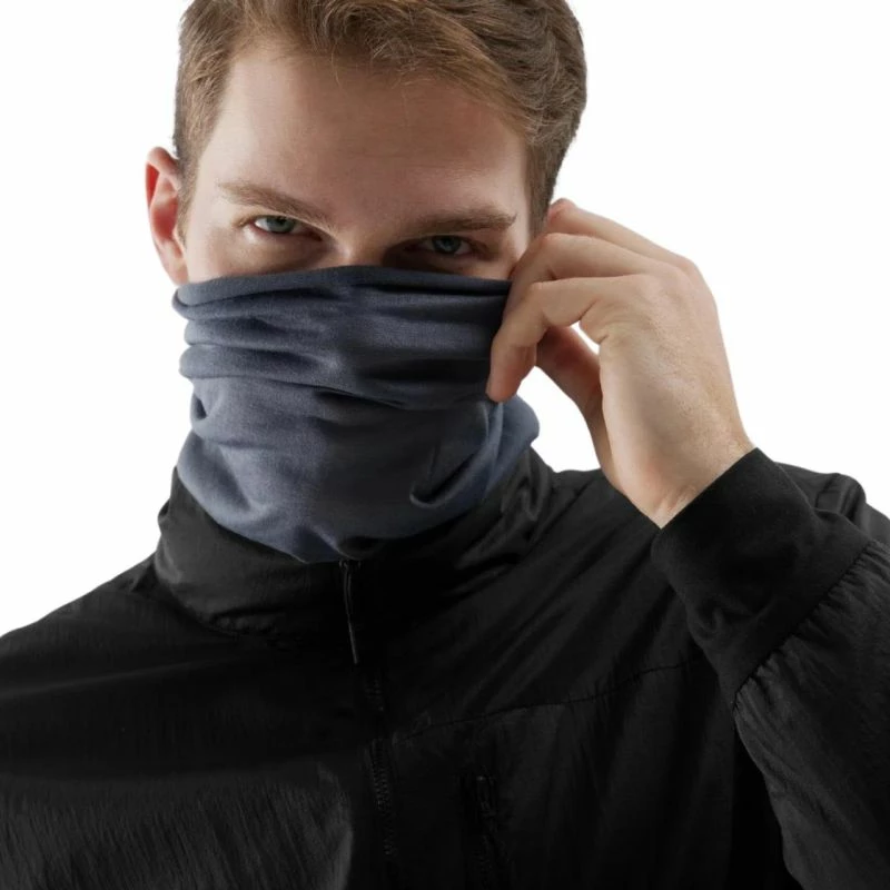 Večnamenski šal/ kapa Chimney 4F, črn grafit