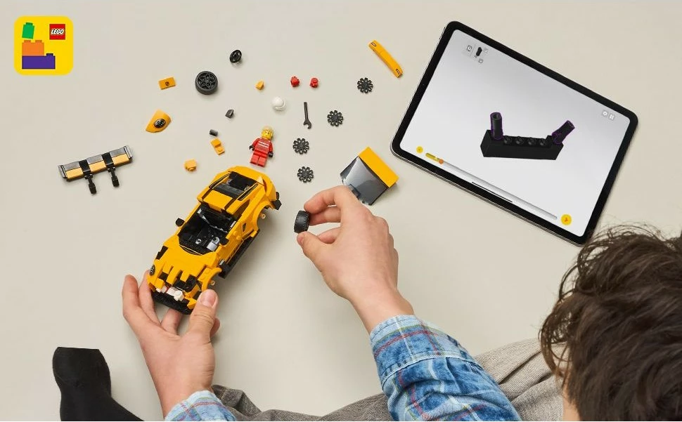 Set za gradnjo LEGO Speed Champions Porsche 911 GT3 RS 77239, 348 delov, večbarven