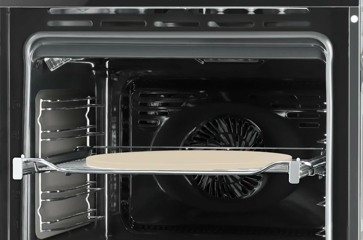 Pečica 72 L, kataliza/para, AirFry, črna — Amica ED6769BA+ S-TYPE