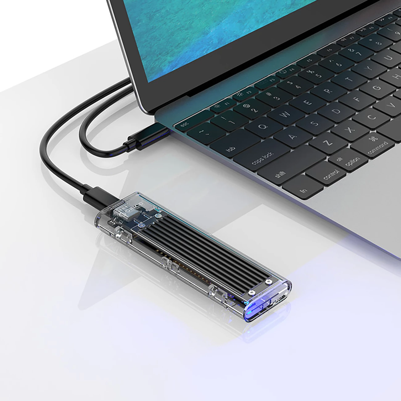 Zunanje ohišje za M.2 NVMe v USB-C 10Gb/s Orico TCM2-C3, prozorno/črno