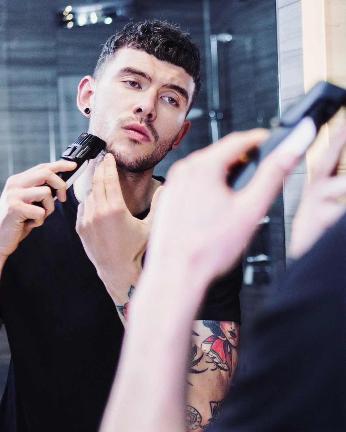 Multifunkcijski trimer Remington PG5000, za telo in obraz